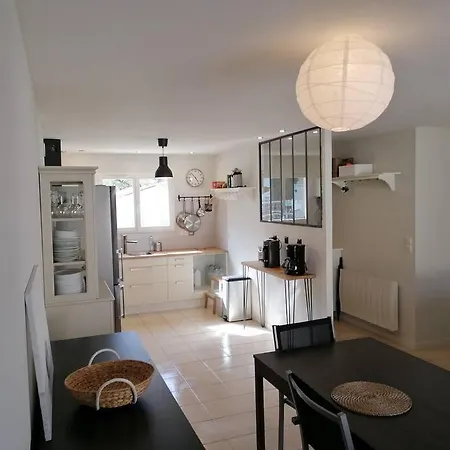 Hébergement de vacances Maison Chaleureuse Proche Du Gurp